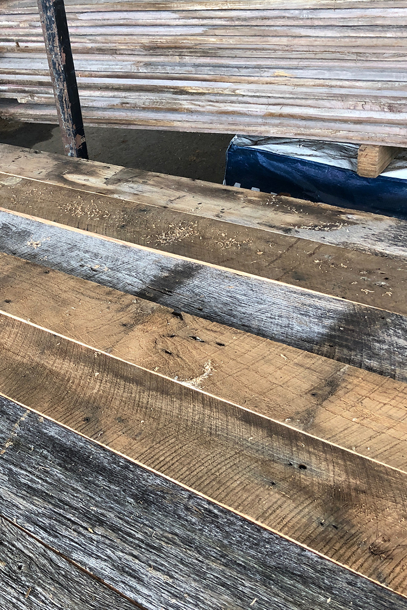 800×1200-Barn Board starting stock